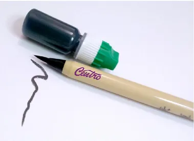 Pena yang memiliki goresan garis dua macam sekaligus disebut pena